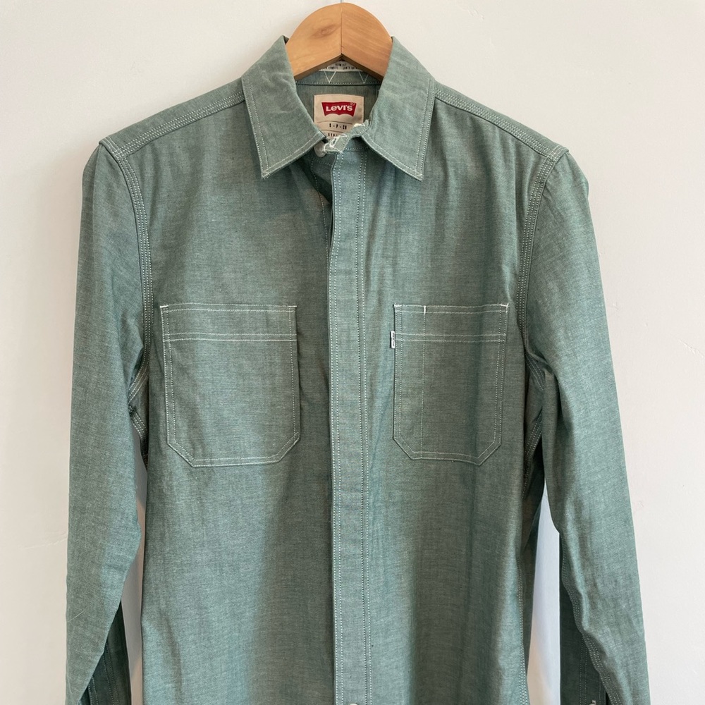 LEVI’S Commuter Oxford Shirt